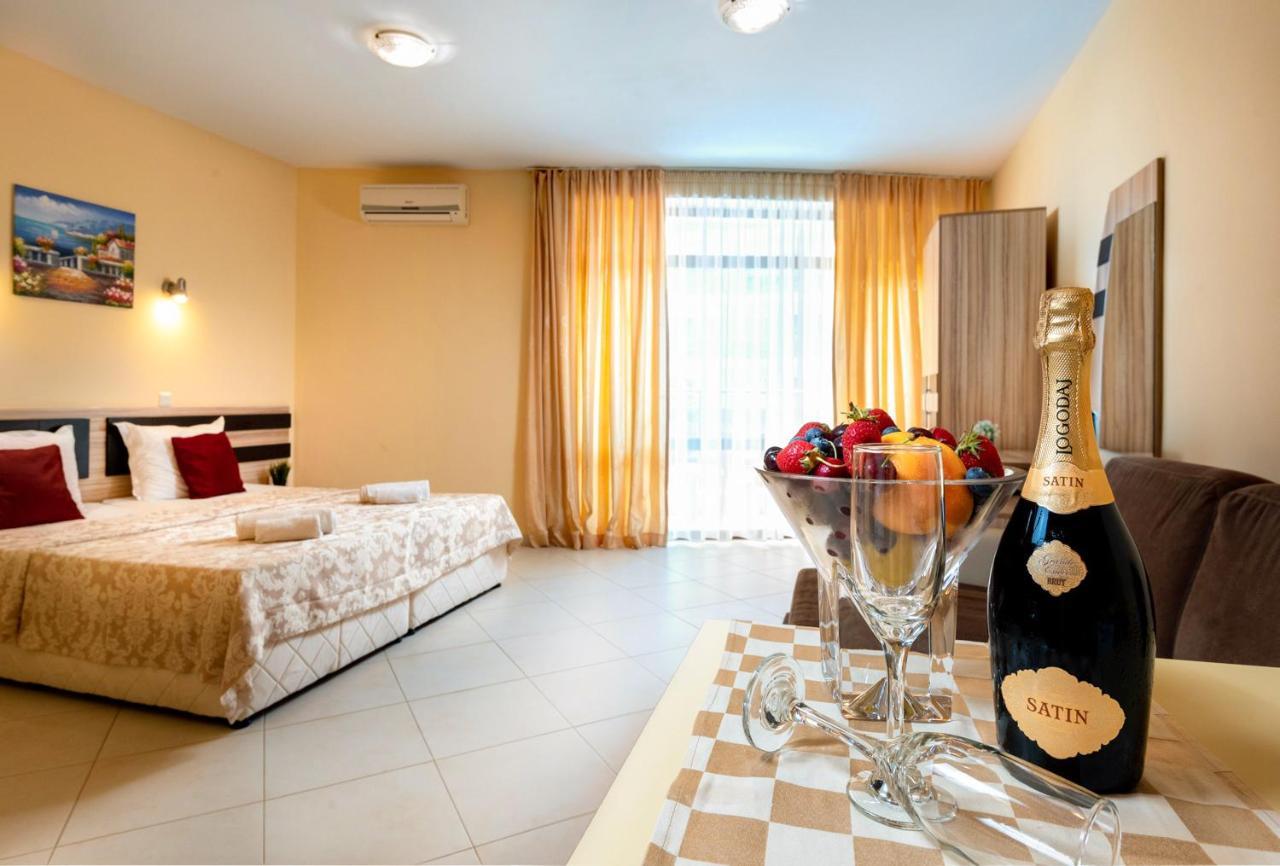 Hotel St Valentine All Inclusive Pantai Sunny Bagian luar foto