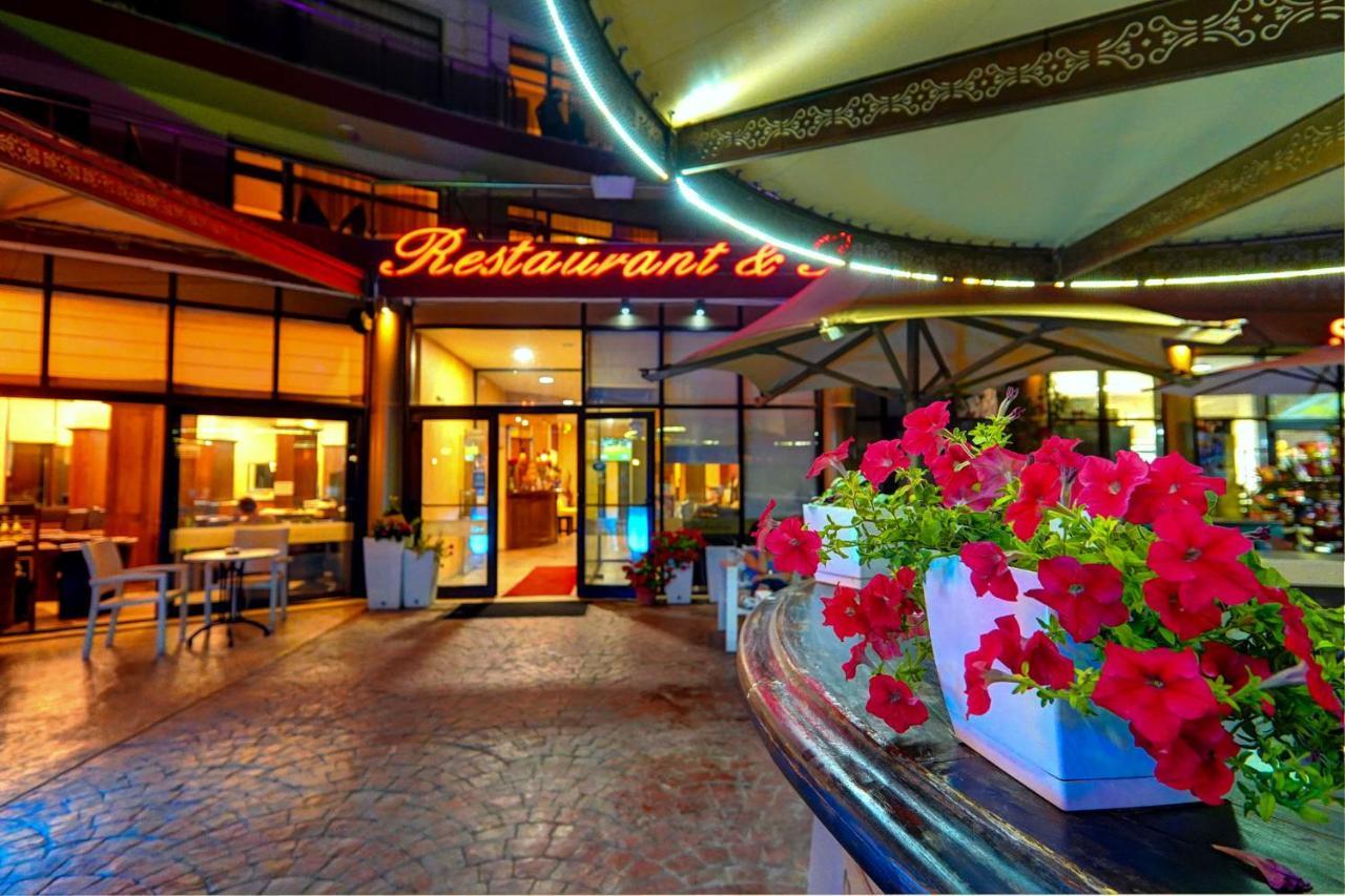 Hotel St Valentine All Inclusive Pantai Sunny Bagian luar foto