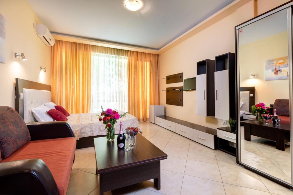 Hotel St Valentine All Inclusive Pantai Sunny Bagian luar foto
